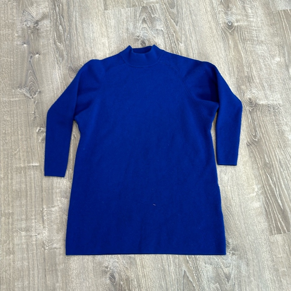 Hatch Blue Sweater Size One